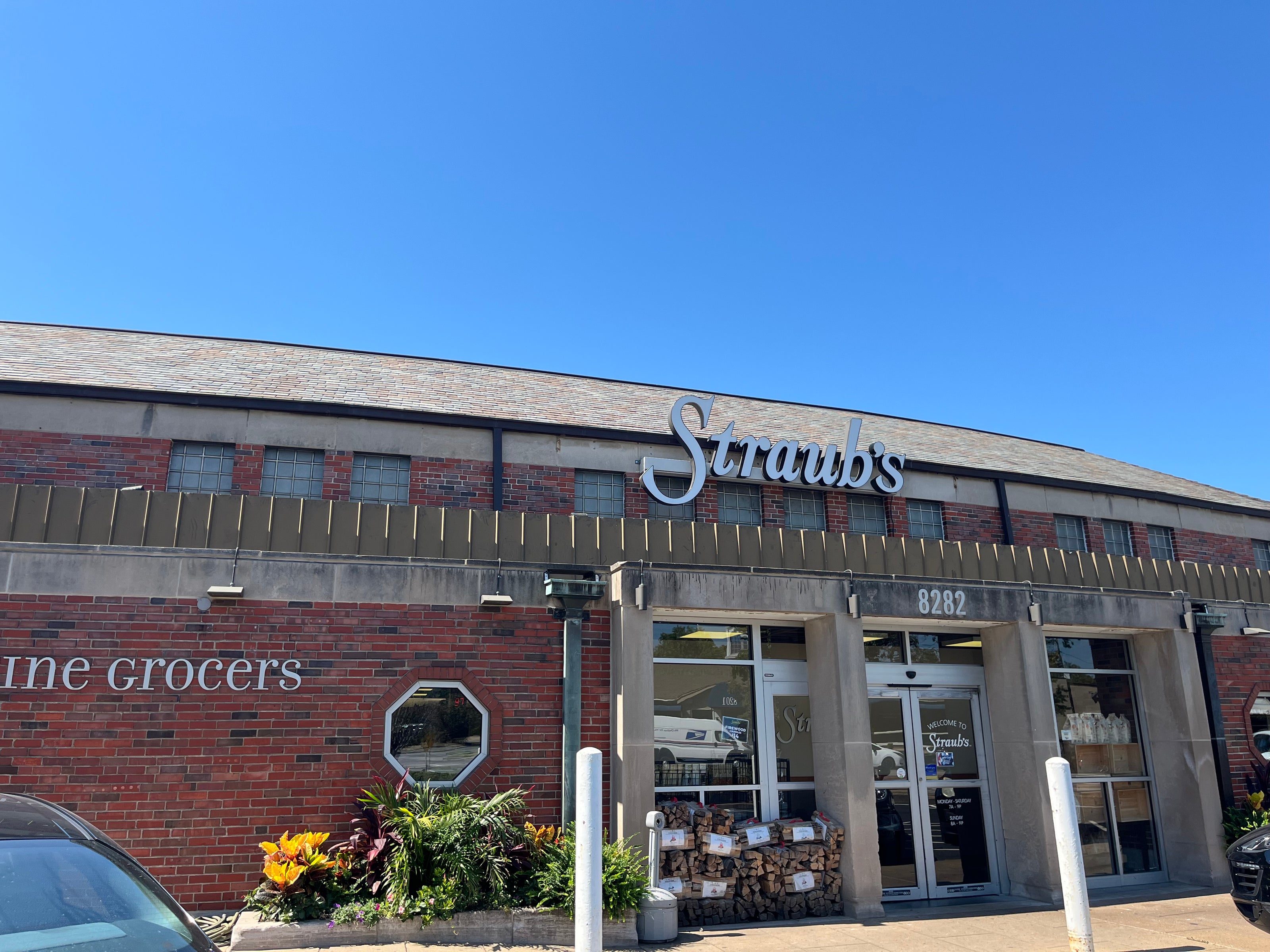Locations – Straub's Markets